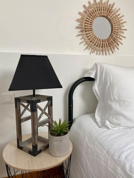 Le Cosy Troyen Secteur Calme 4 Personnes Parking Prive Daire Troyes Dış mekan fotoğraf